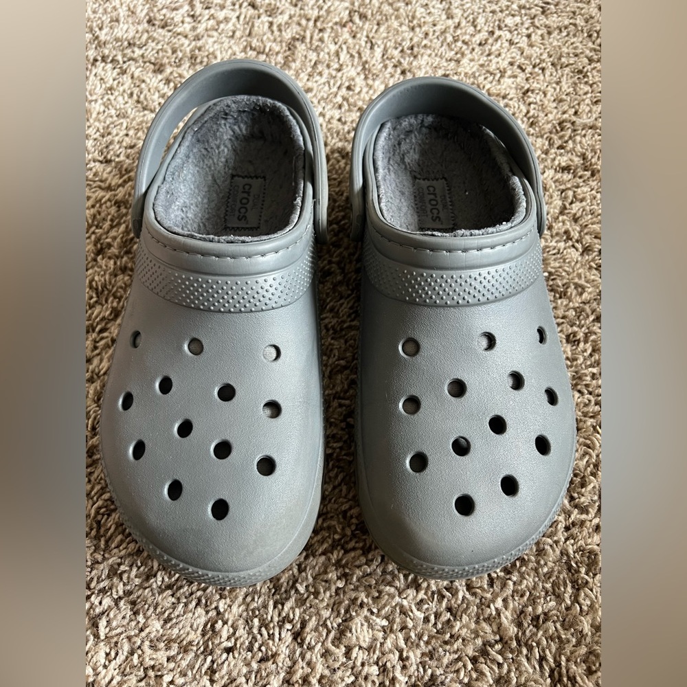 CLASSIC LINED CLOG. Size 9 men